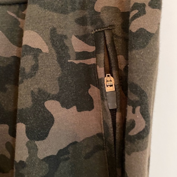 Sovereign Code sweat paints in camouflage - Picture 2 of 4